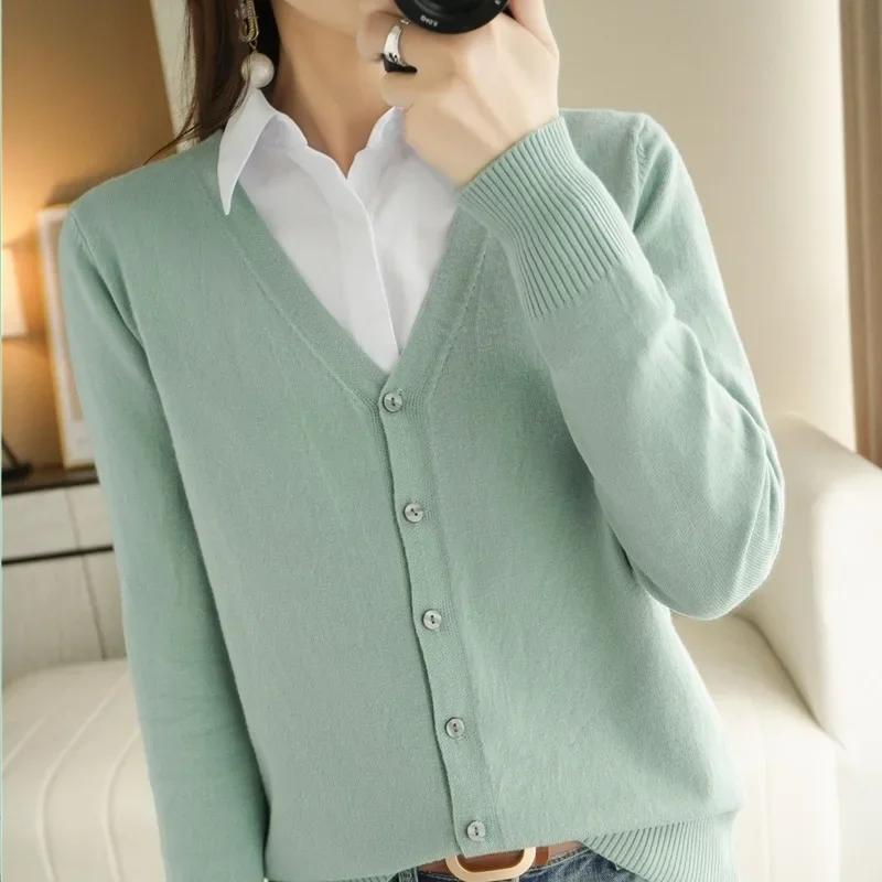 Sweaters & Cardigans