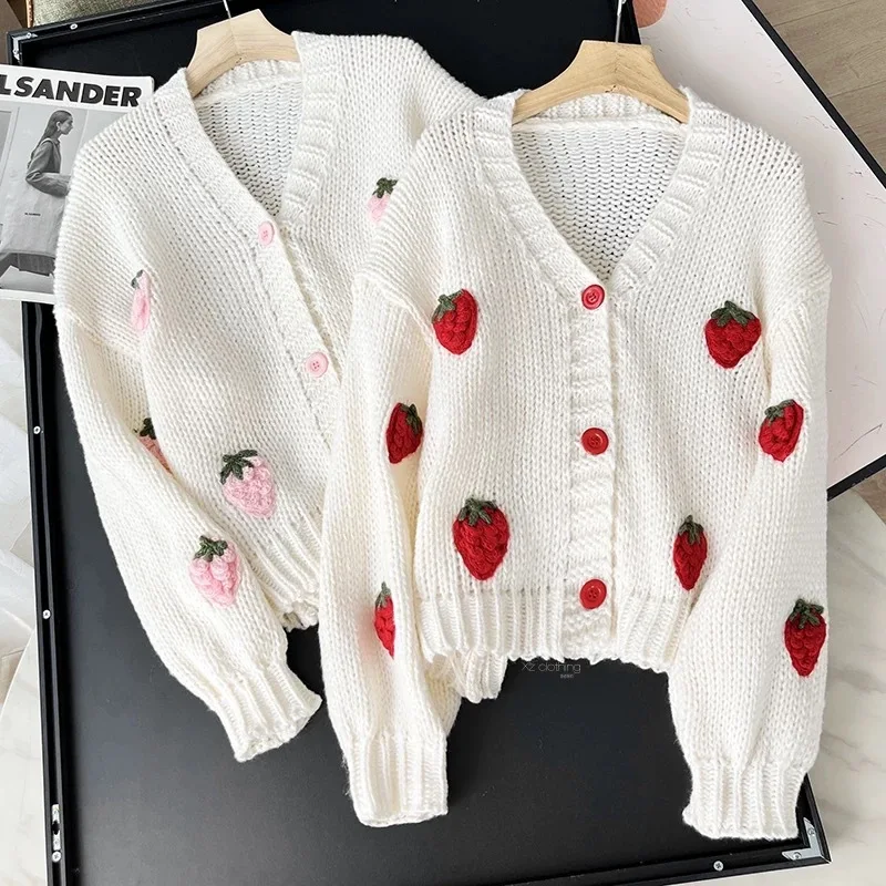 Sweaters & Cardigans