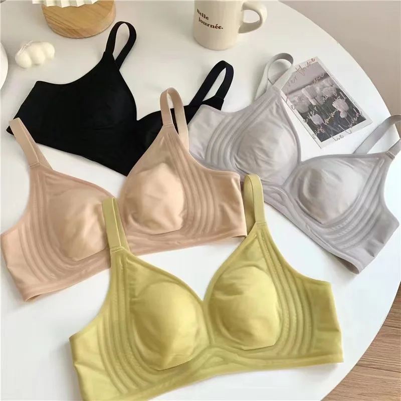 Bras & Underwear