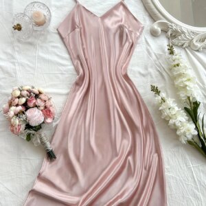Women's Elegant Solid Color Satin Nightgown V-Neck Midi Summer Lightweight Sexy Strappy Loungewear Soft Luxurious Bright
