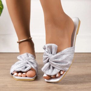 Summer Woman Slippers Fashion Brand Casual Slides Ladies Flat Shoes Woman Peep Toe Beach Sandals Outdoor Flip Flops Low Heel